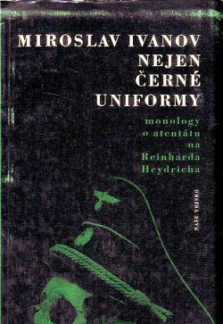 Nejen černé uniformy