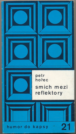 Smích mezi reflektory