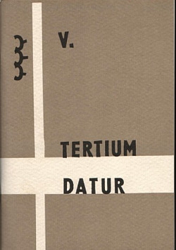 Tertium datur