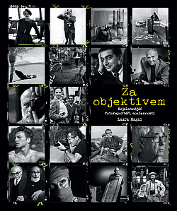 Za objektivem
